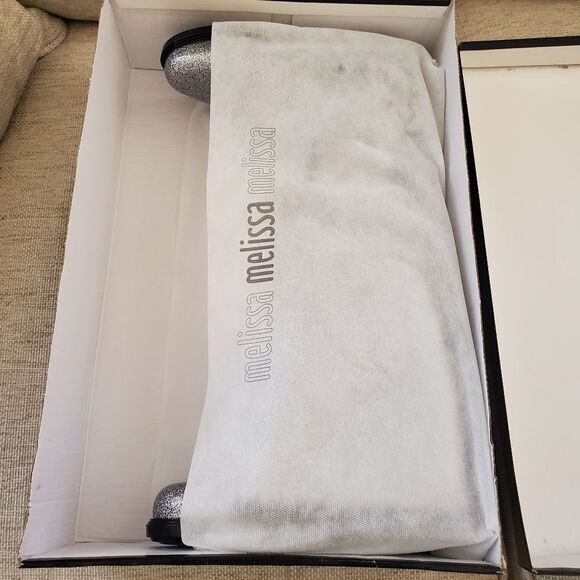 NEW! Melissa Thermal Seasonal Rainboot - size 6 in Silver Glitter - Picture 7 of 14